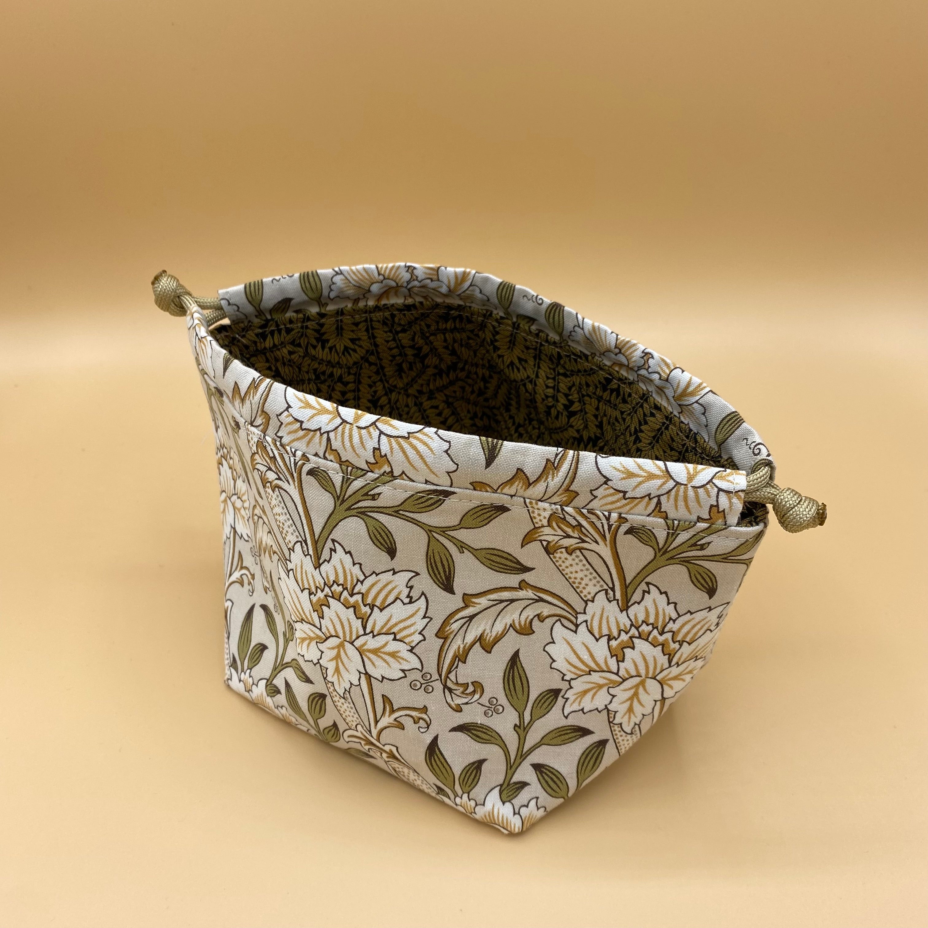 Limited Edition William Morris Print Drawstring Project Bag - Micro