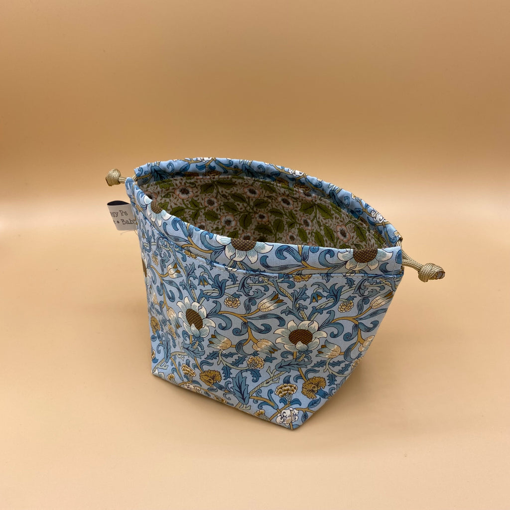 Limited Edition William Morris Print Drawstring Project Bag - Micro