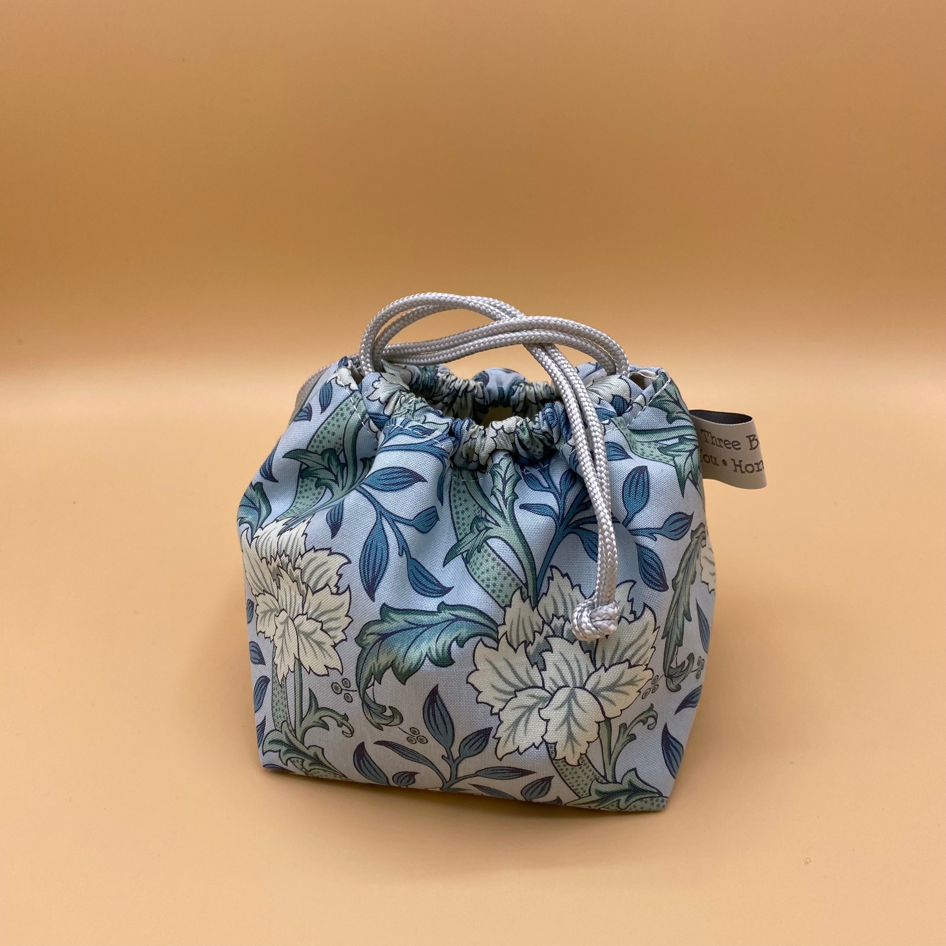 Limited Edition William Morris Print Drawstring Project Bag - Micro