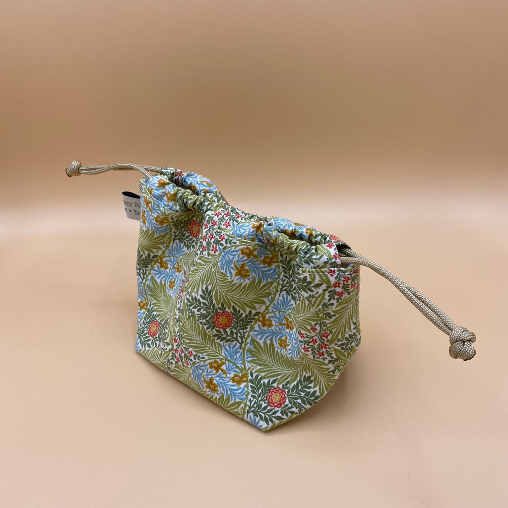 Limited Edition William Morris Print Drawstring Project Bag - Micro