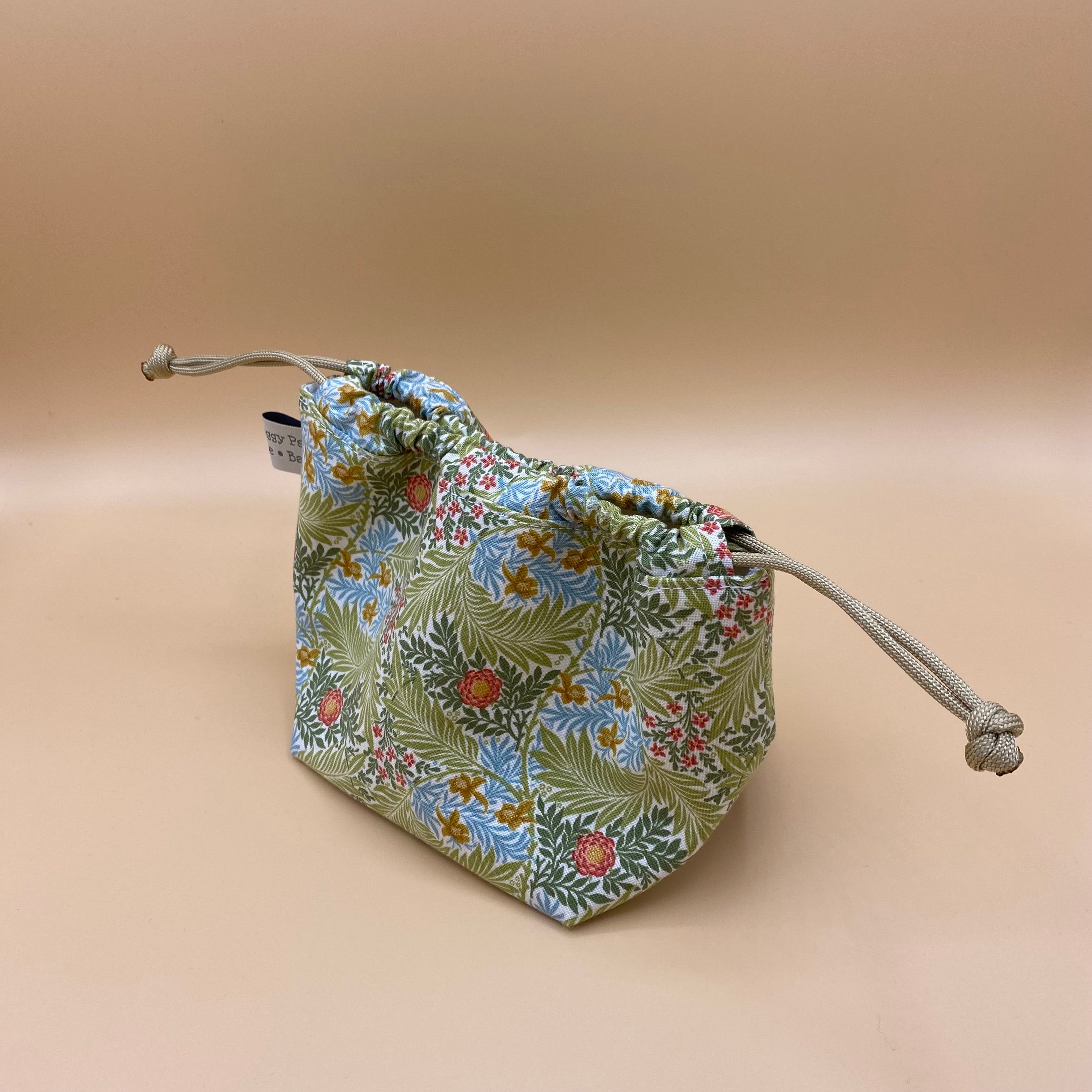 Limited Edition William Morris Print Drawstring Project Bag - Micro