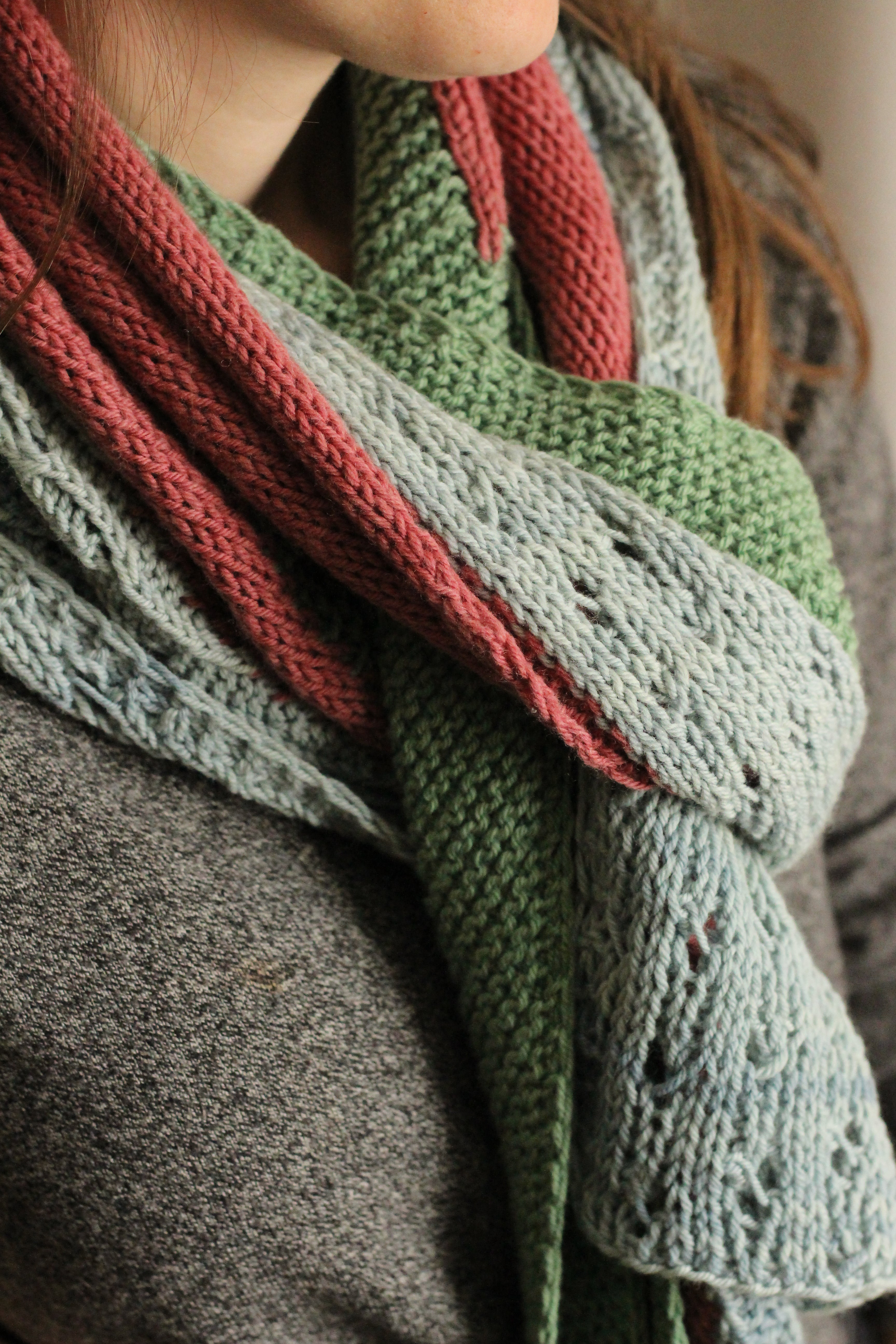 Vána Wrap Knitting Pattern