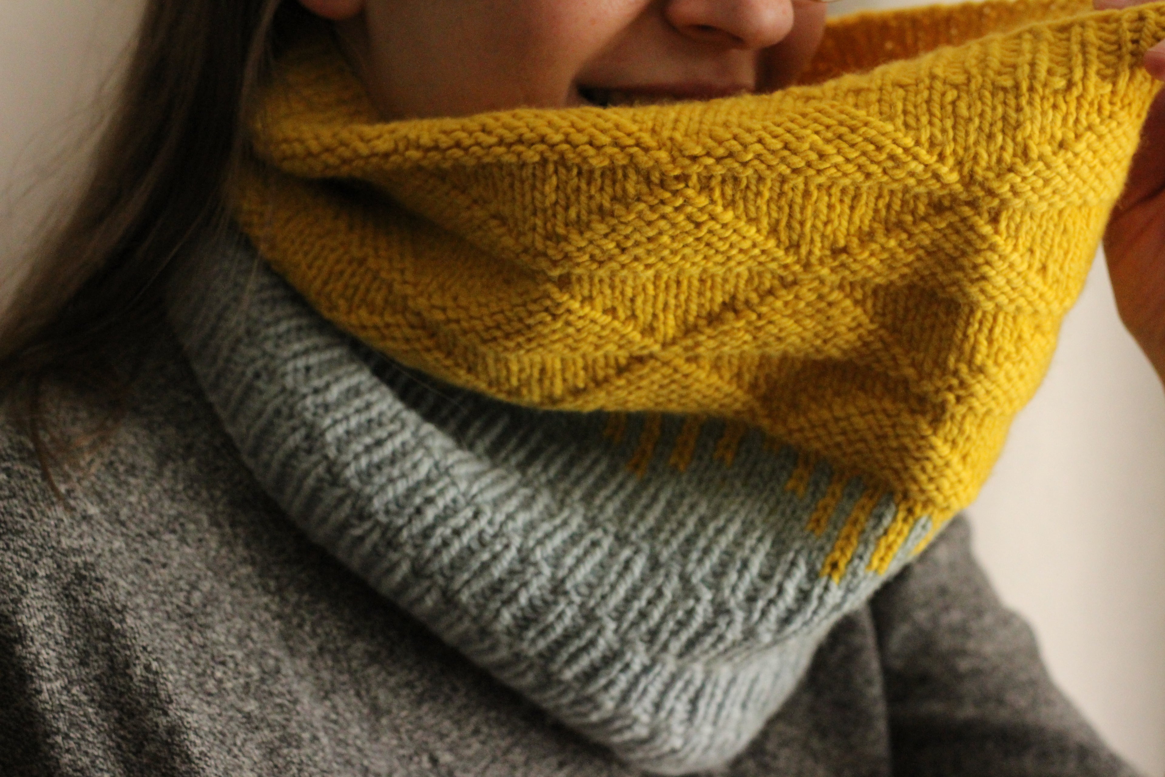 Eöl Cowl Knitting Pattern